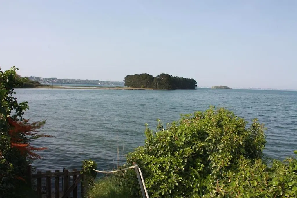Maison Familiale 8-10 Personnes, Acces Direct Mer Crozon 0*,  France