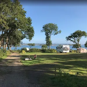 Camping Les Pieds Dans L'eau Campingplatz
